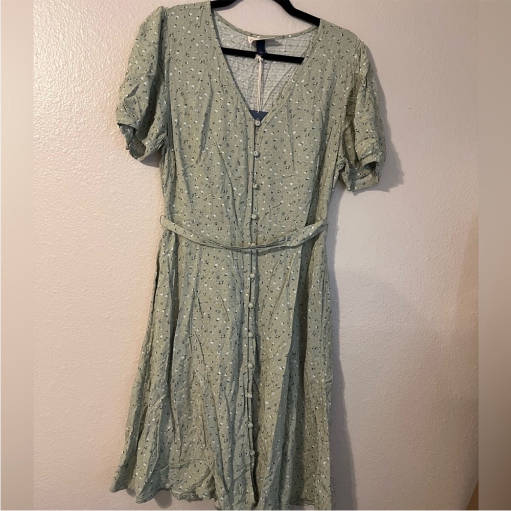 NWT Universal Thread Button Down Green Floral Dress